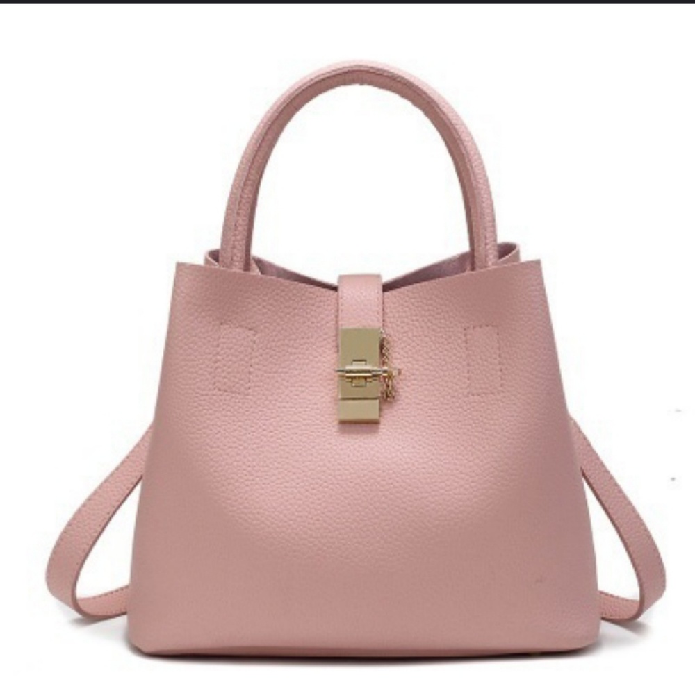 🛍Clarissa blush faux leather bag